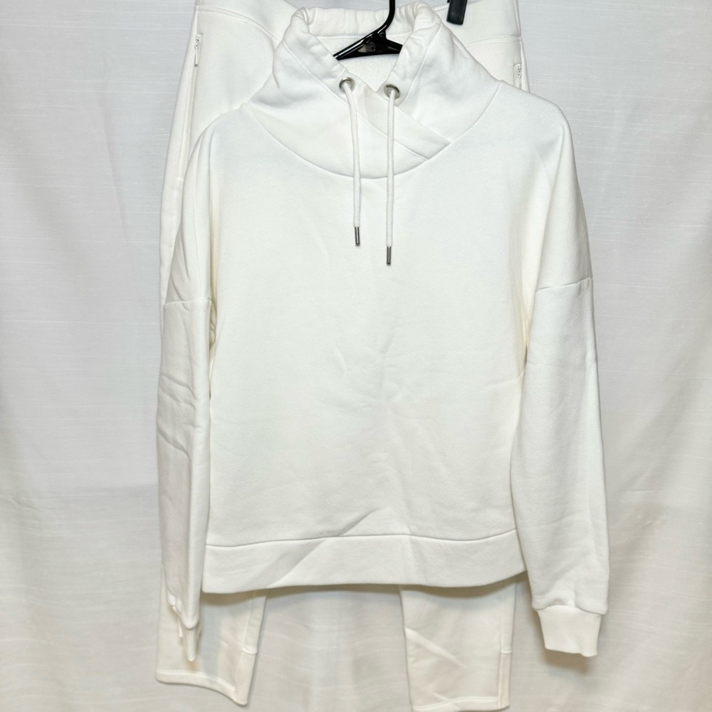 Banana Republic Set: Funnel Neck Sweatshirt + Sweatpants set M/L